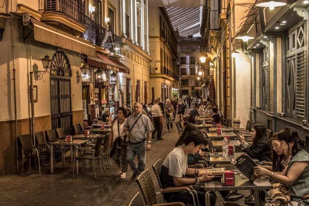 Casa Con Piscina Junto Catedral De Sevilla Ngoại thất bức ảnh