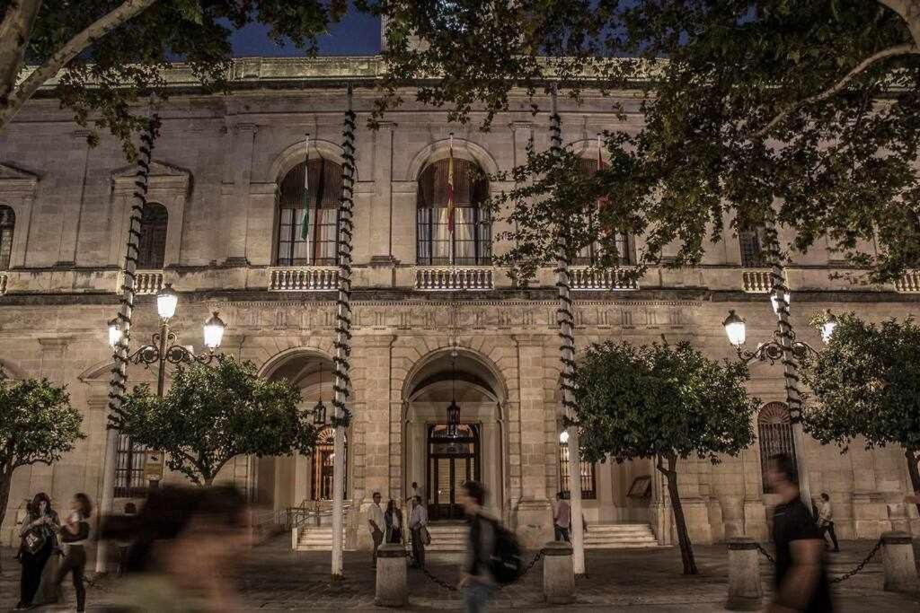 Casa Con Piscina Junto Catedral De Sevilla Ngoại thất bức ảnh
