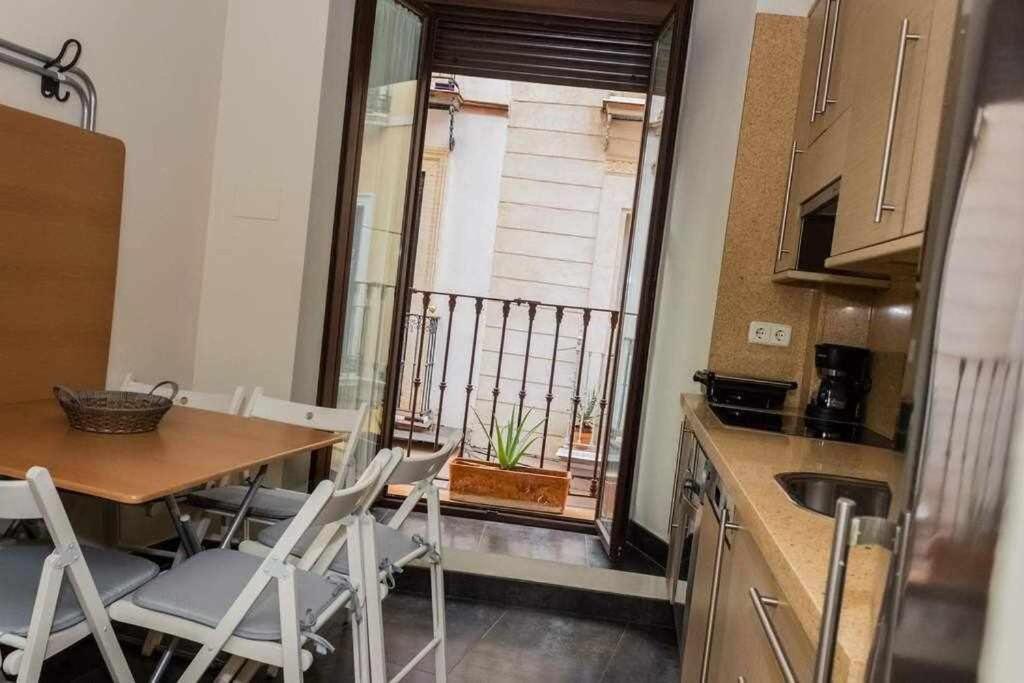 Casa Con Piscina Junto Catedral De Sevilla Ngoại thất bức ảnh